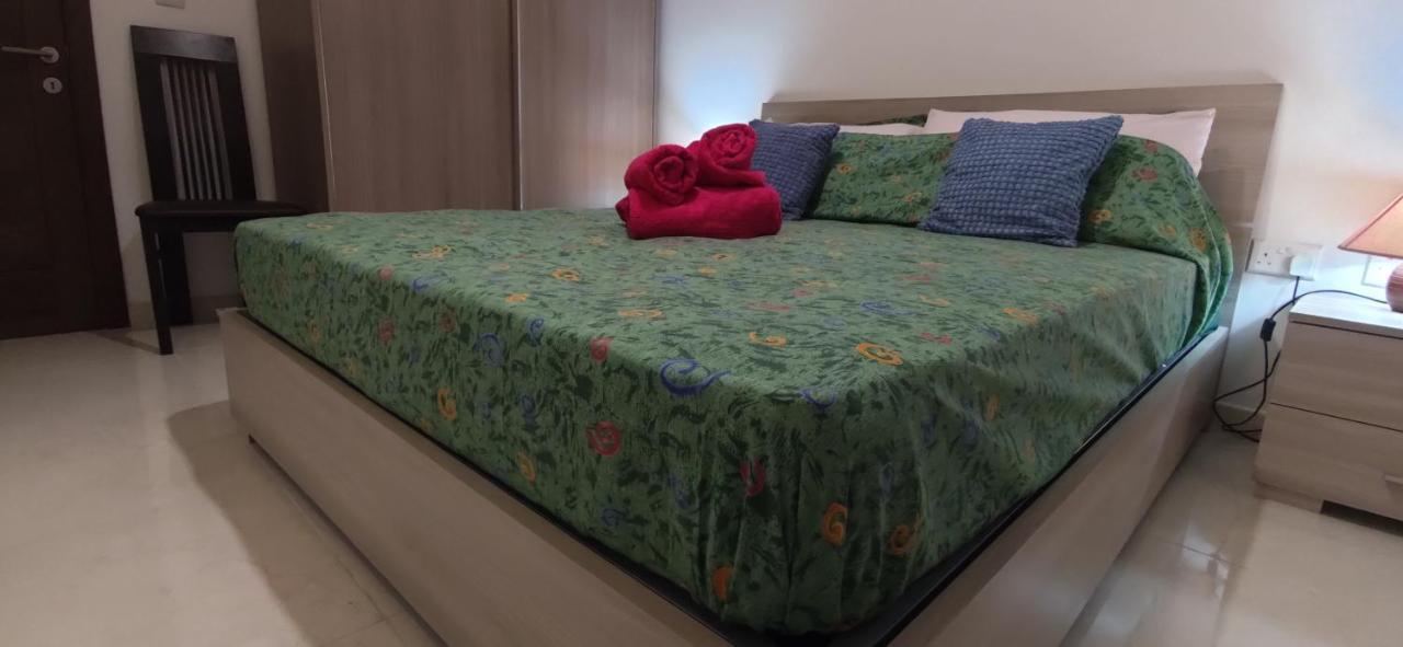 One Bed Room Apartment With Terrace マルサスカーラ エクステリア 写真